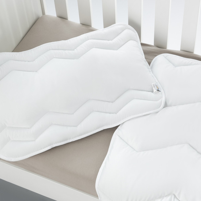 Подушка дитяча Comfort 40х60 см зигзаг/біле