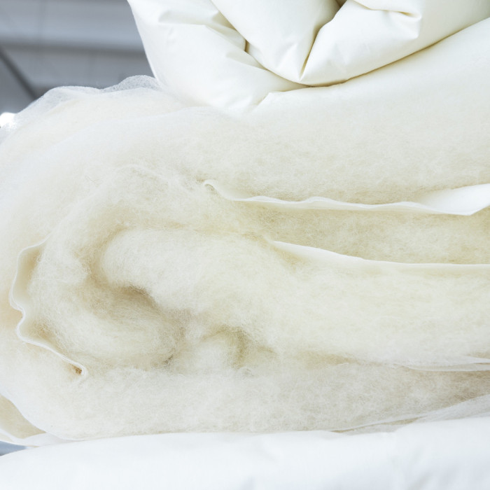 Ковдра Wool Premium 155*210 двошарова вовняна зимова щіл. 400