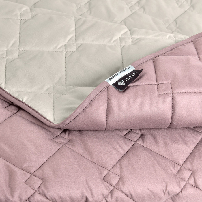 Покривало стьобане 180*210 двостороннє Стиль Cube пудра/св.сірий