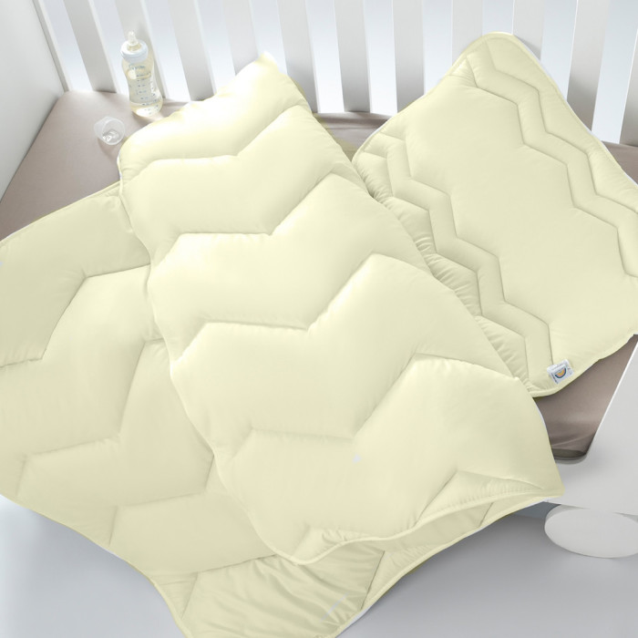 Ковдра дитяча в ліжечко Comfort 100х135 см зигзаг/молоко