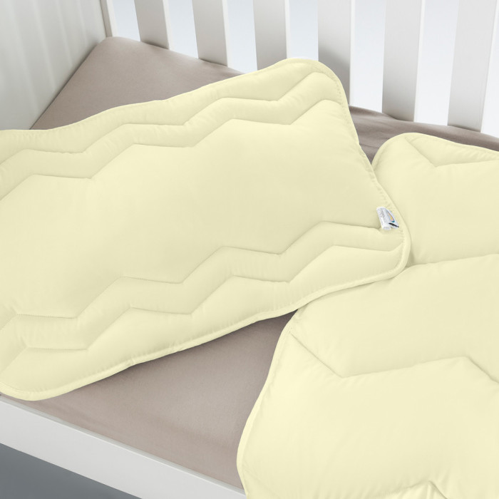 Набір дитячий у ліжечко Comfort ковдра 100х135 см і подушка 40х60 см зигзаг/молоко